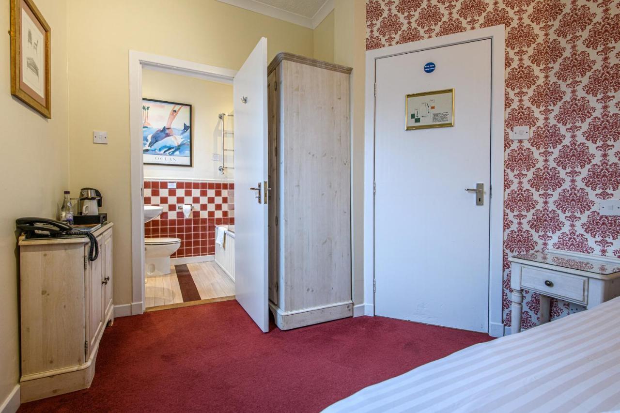 The Portland Hotel Lybster Экстерьер фото